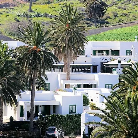 Sleeps 6 Pool Wifi * Haria