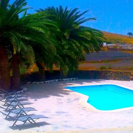 Sleeps 6 Pool Wifi